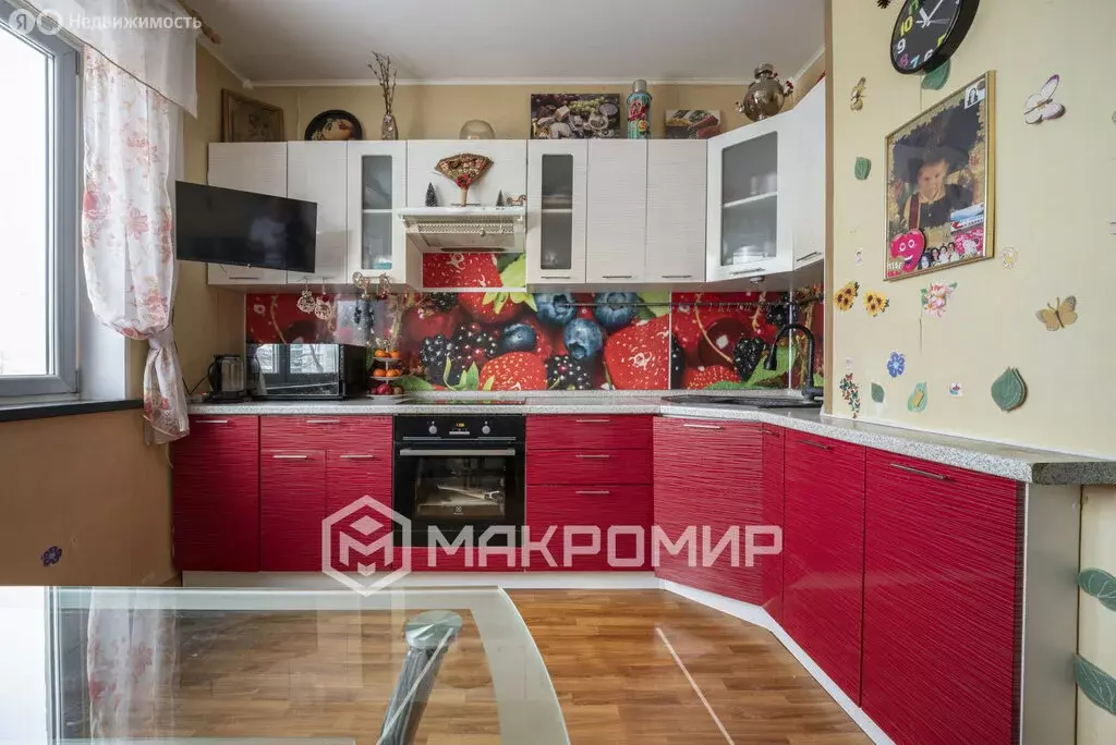 4-комнатная квартира: Москва, улица Маршала Кожедуба, 14 (90.6 м) - Фото 1