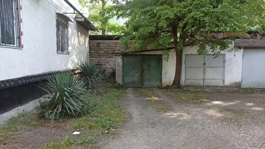 2-к кв. Крым, Симферополь ул. Караимская, 23А (46.8 м) - Фото 2
