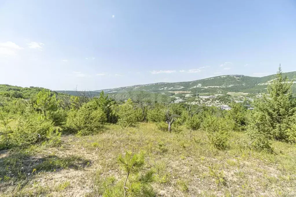 Участок в Севастополь Балаклавский р-н, Терновский муниципальный ... - Фото 0