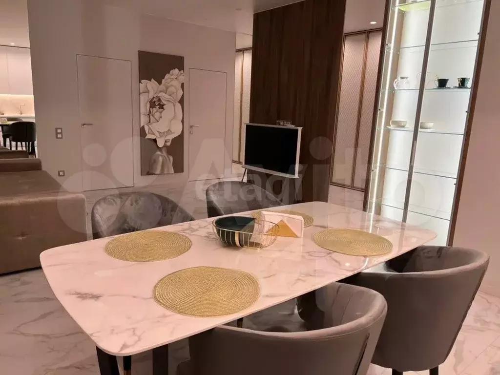 3-к. квартира, 90 м, 8/16 эт. - Фото 0