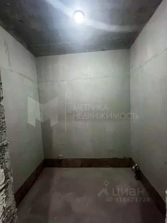Студия Тюменская область, Тюмень ул. Краснооктябрьская, 10 (35.0 м) - Фото 0