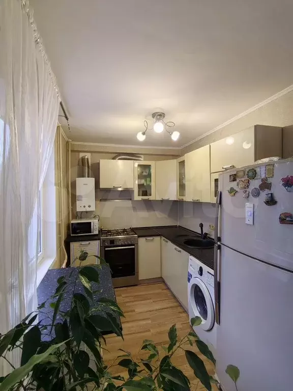 3-к. квартира, 60 м, 4/5 эт. - Фото 1