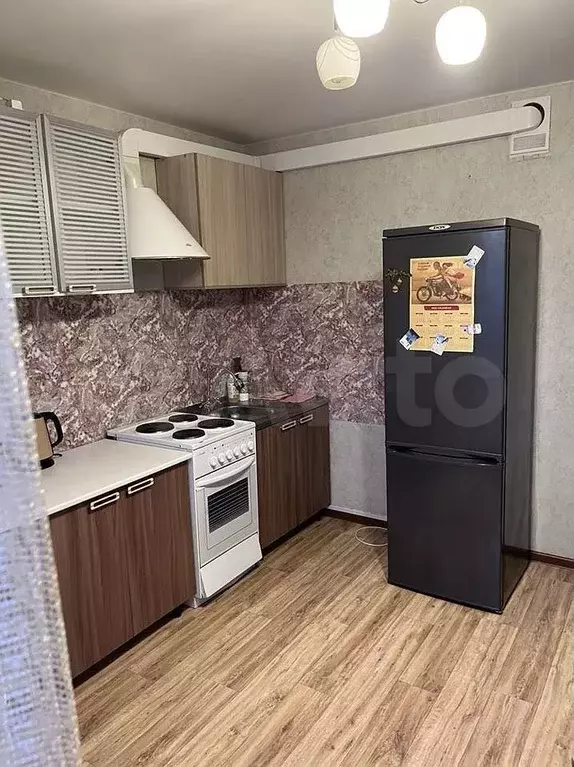 1-к. квартира, 38 м, 4/19 эт. - Фото 0