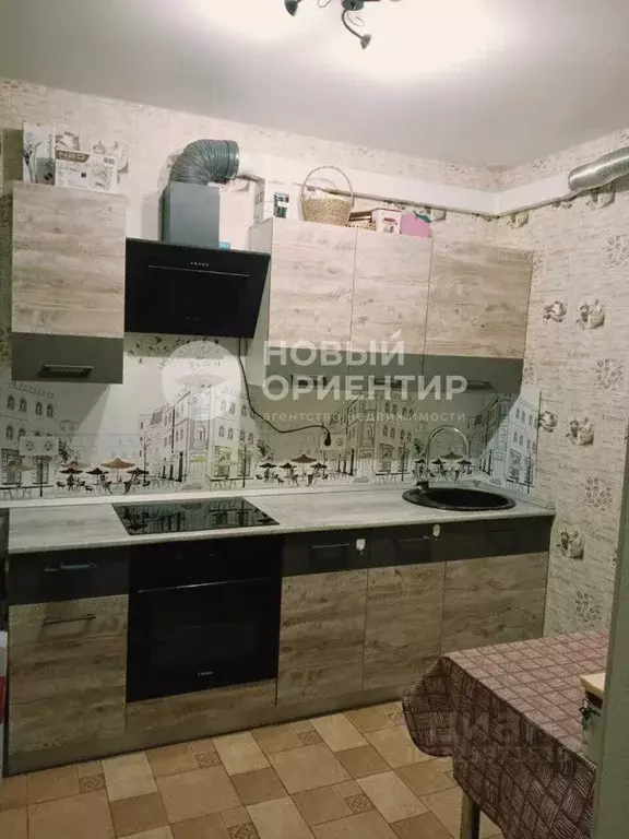 1-к кв. Свердловская область, Екатеринбург ул. Маневровая, 26 (33.0 м) - Фото 2