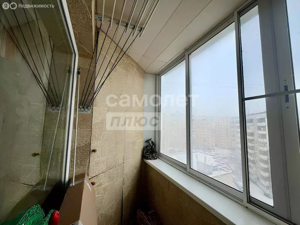 3-комнатная квартира: Липецк, улица имени С.Л. Шуминского, 15 (64 м) - Фото 2