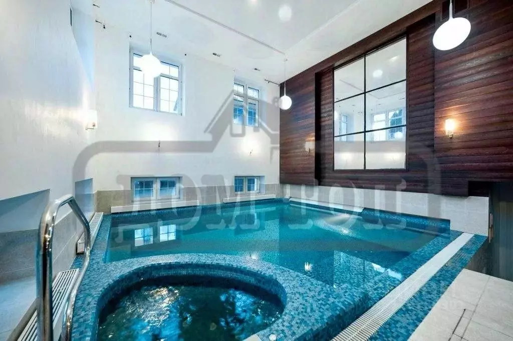 Дом в Москва д. Иваньково,  (900 м) - Фото 1