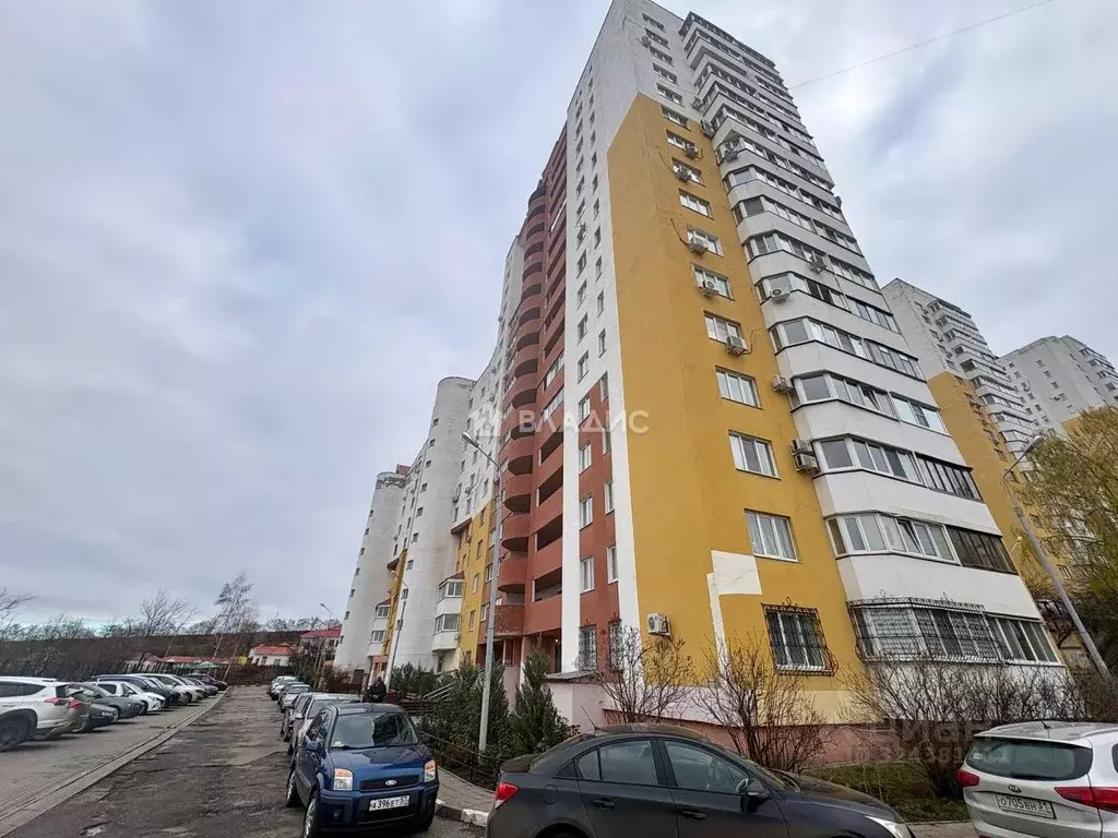 2-к кв. Белгородская область, Белгород ул. 5 Августа, 37 (72.9 м) - Фото 2