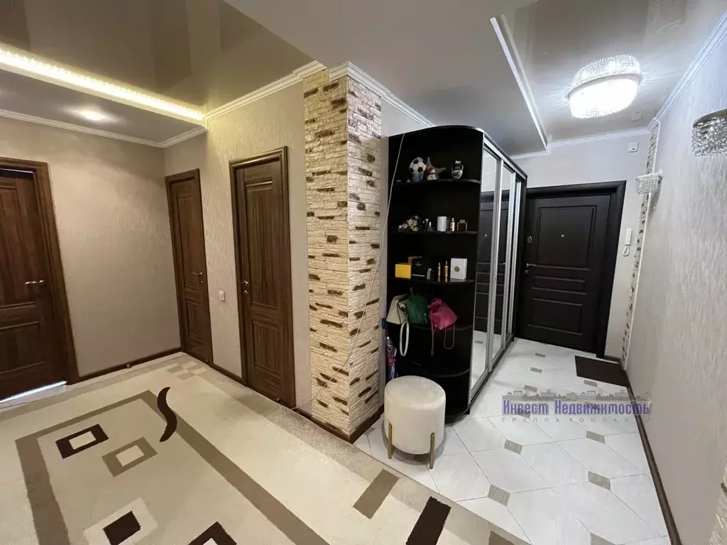 3-к кв. Алтайский край, Барнаул Молодежная ул., 59 (78.2 м) - Фото 1