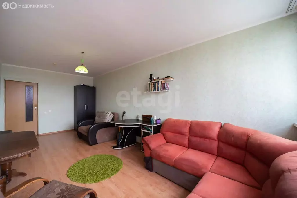 3-комнатная квартира: Калининград, улица Генерала Челнокова, 44 (80 м) - Фото 0