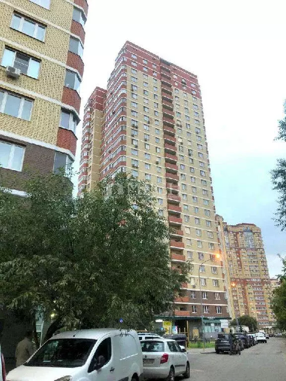 Продается 2-комнатная квартира - Фото 1