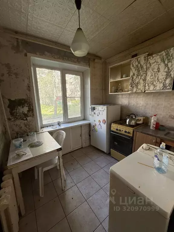 2-к кв. Смоленская область, Сафоново 2-й мкр, 1 (47.0 м) - Фото 0