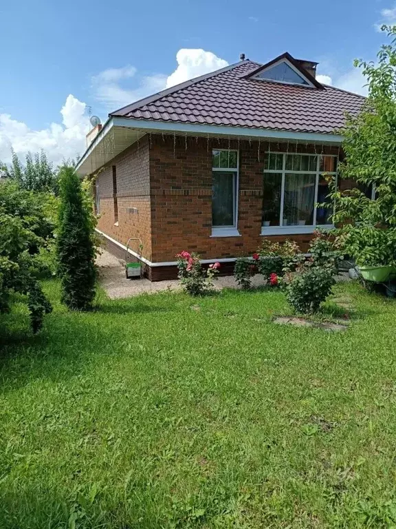 Коттедж в Ульяновская область, Ульяновск ул. Пархоменко (140 м) - Фото 0