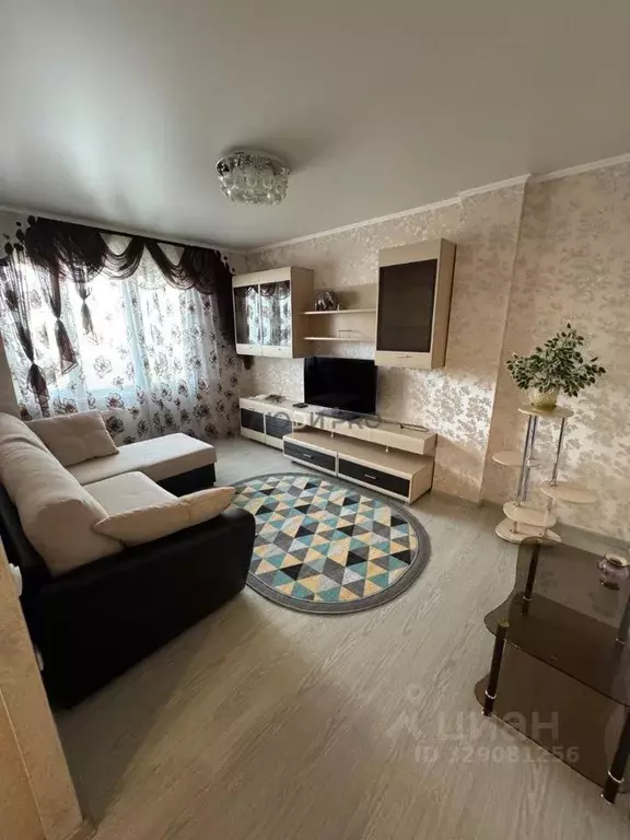 2-к кв. Алтайский край, Барнаул Взлетная ул., 46 (48.9 м) - Фото 1
