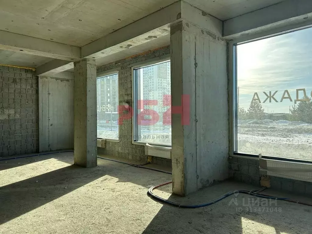 Торговая площадь в Тюменская область, Тюмень Гранд Квартал жилой ... - Фото 1
