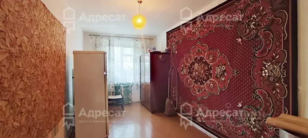 3-к кв. Волгоградская область, Волгоград ул. Луговского, 2 (59.7 м) - Фото 1