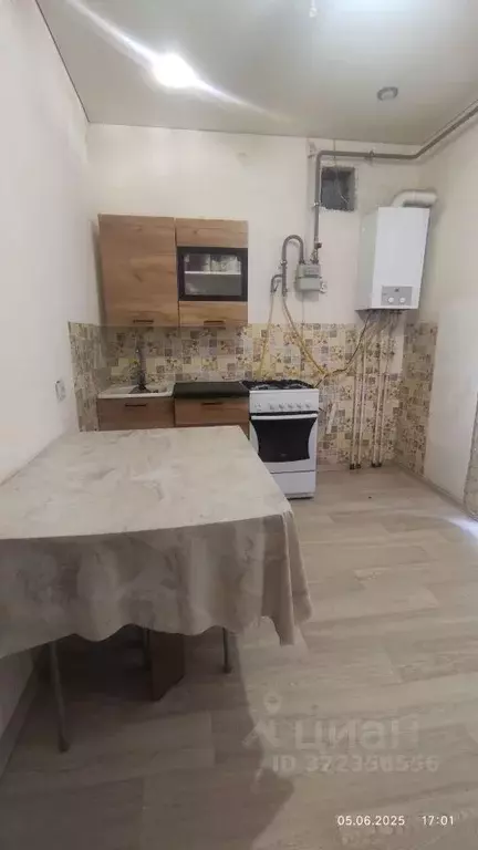 1-к кв. Татарстан, с. Высокая Гора ул. Рождественская, 6 (38.2 м) - Фото 1