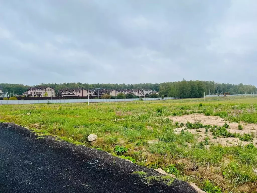Участок в Московская область, Клин городской округ, Коськово кп 237 ... - Фото 0