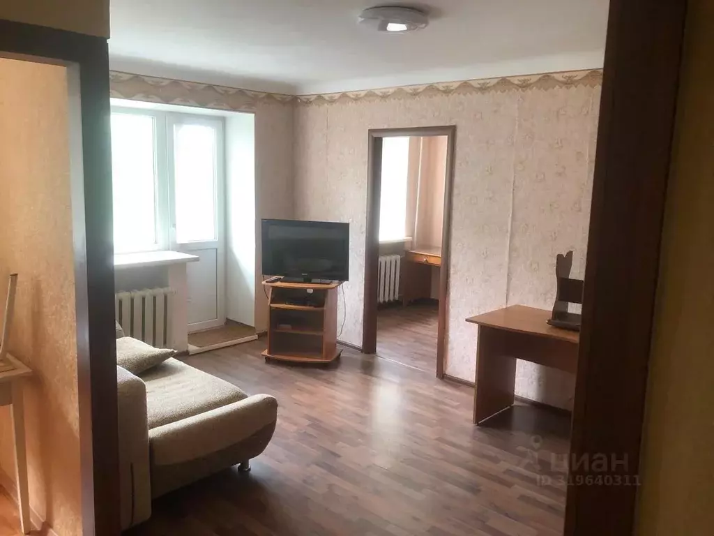 2-к кв. Омская область, Омск Нефтезаводская ул., 27 (43.0 м) - Фото 0