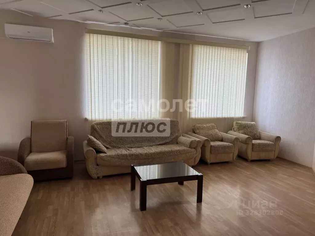 Дом в Самарская область, Сызрань ул. Декабристов, 22 (130 м) - Фото 1