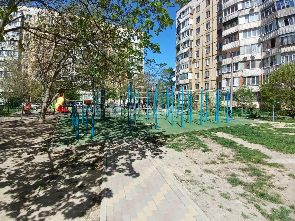 2-к кв. Крым, Симферополь ул. Дружбы, 62 (48.0 м) - Фото 0