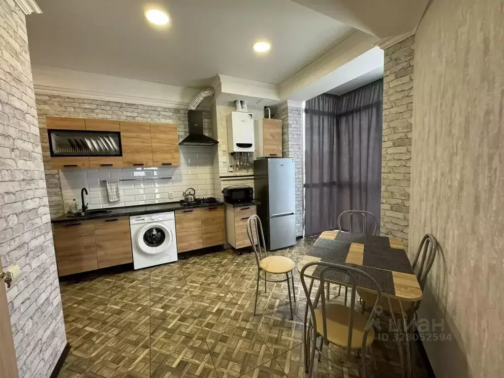 2-к кв. Краснодарский край, Сочи Кленовая ул., 5 (48.0 м) - Фото 1