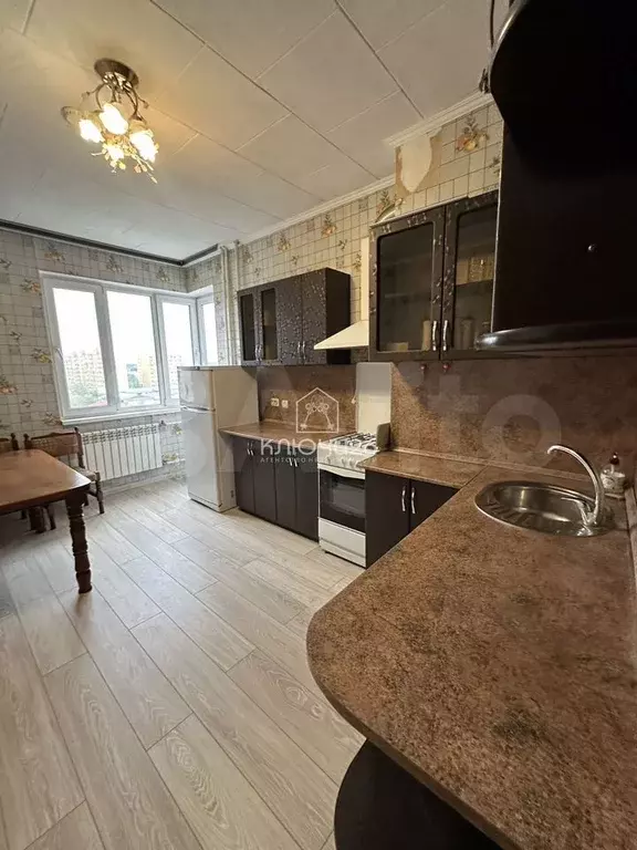 1-к. квартира, 41 м, 5/5 эт. - Фото 1