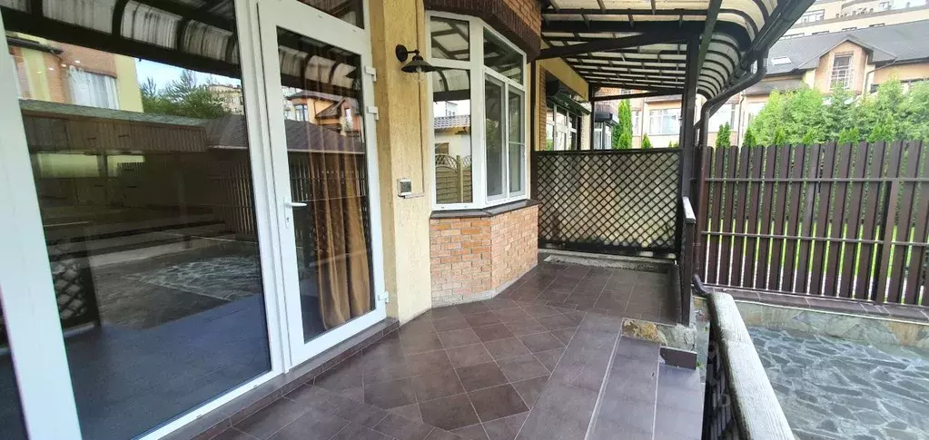 Таунхаус в Москва д. Сосенки, ул. Каштановая, 3к2 (203 м) - Фото 1