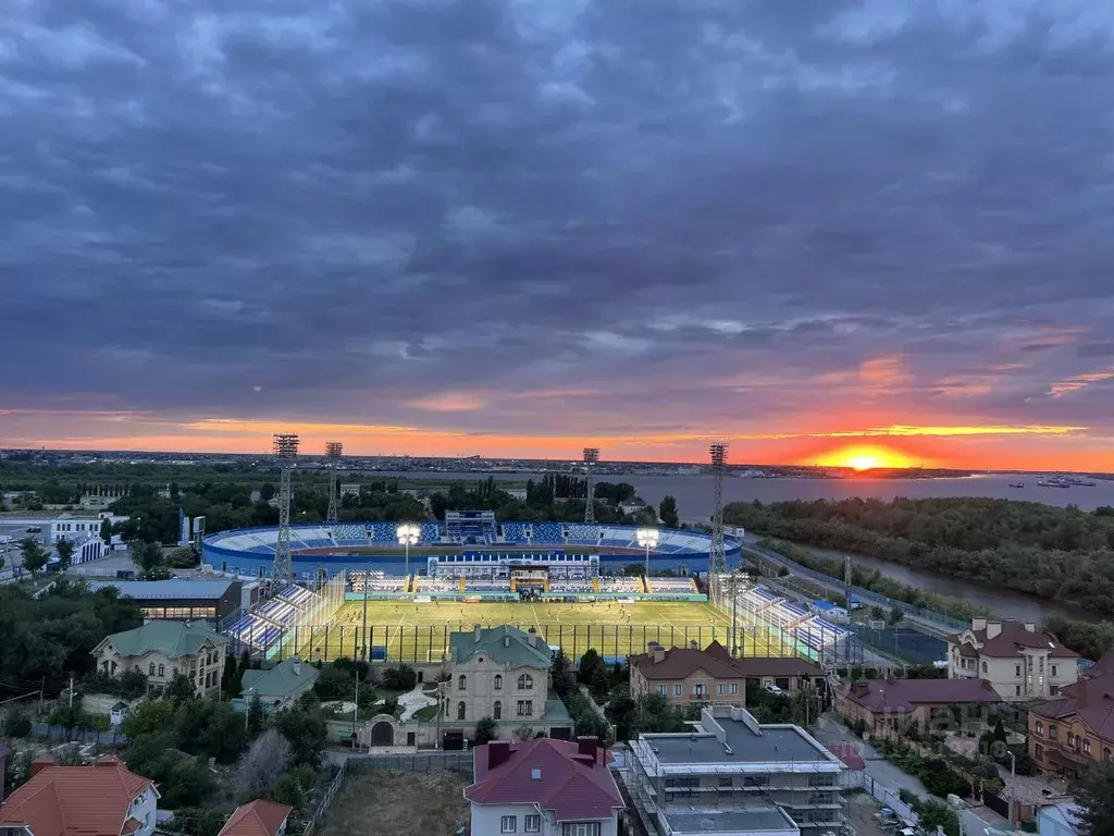 2-к кв. Астраханская область, Астрахань Аршанский пер., 4 (68.0 м) - Фото 0