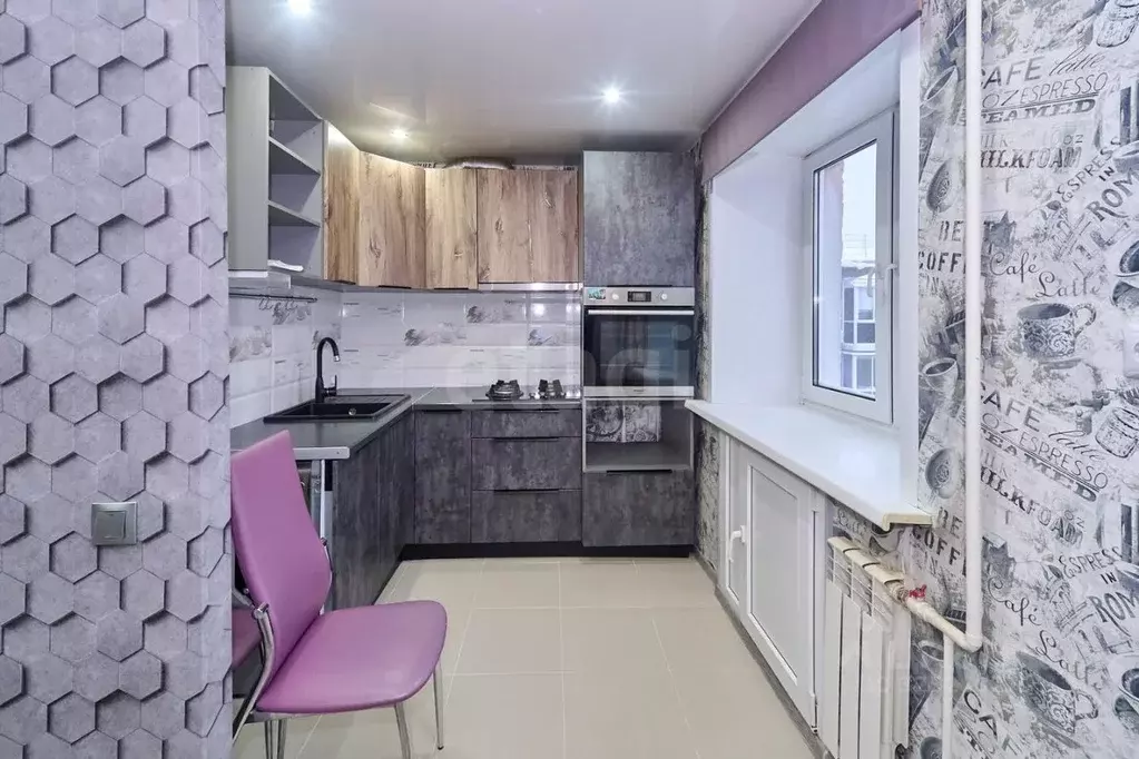 3-к кв. Кемеровская область, Кемерово просп. Ленина, 48 (55.0 м) - Фото 1