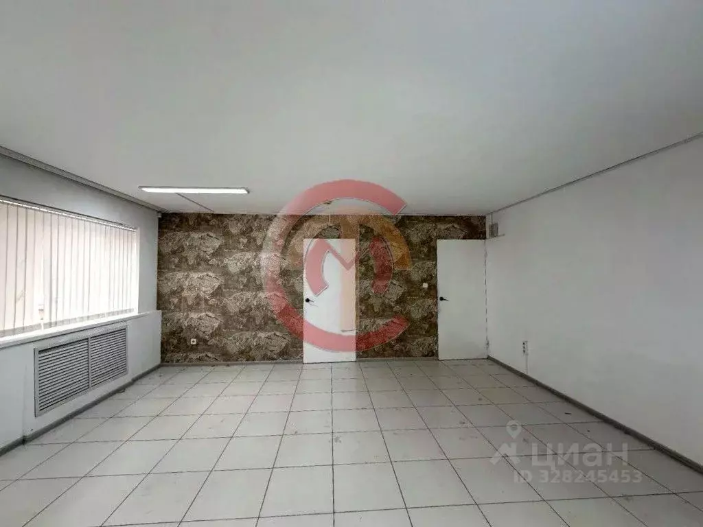 Помещение свободного назначения в Краснодарский край, Армавир ул. ... - Фото 1