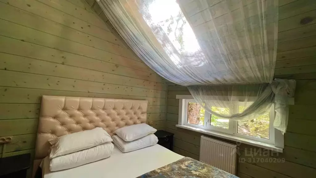 Комната Карачаево-Черкесия, Зеленчукский район, с. Архыз  (45.0 м) - Фото 1