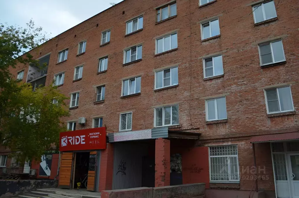 Комната Омская область, Омск ул. Волховстроя, 5 - Фото 1
