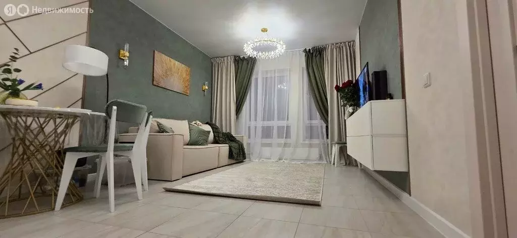 3-комнатная квартира: Москва, улица Вертолётчиков, 21к4 (60 м) - Фото 1