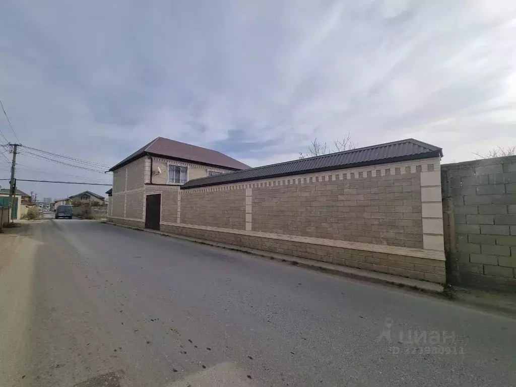 Дом в Дагестан, Махачкала ул. Баклажанная, 20 (268 м) - Фото 1