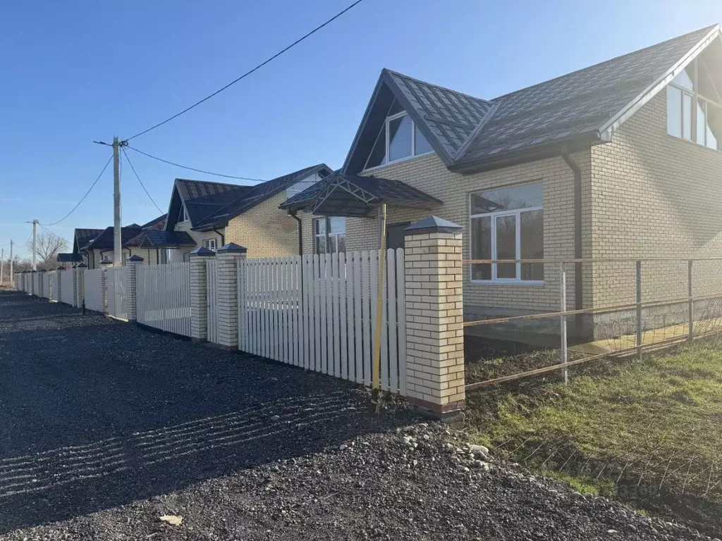 Дом в Адыгея, Теучежский район, Тлюстенхабльское городское поселение, ... - Фото 1