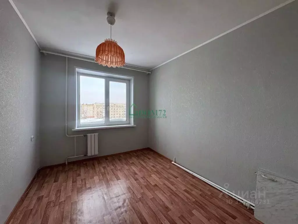 3-к кв. Тюменская область, Тобольск 7А мкр, 14А (65.0 м) - Фото 1