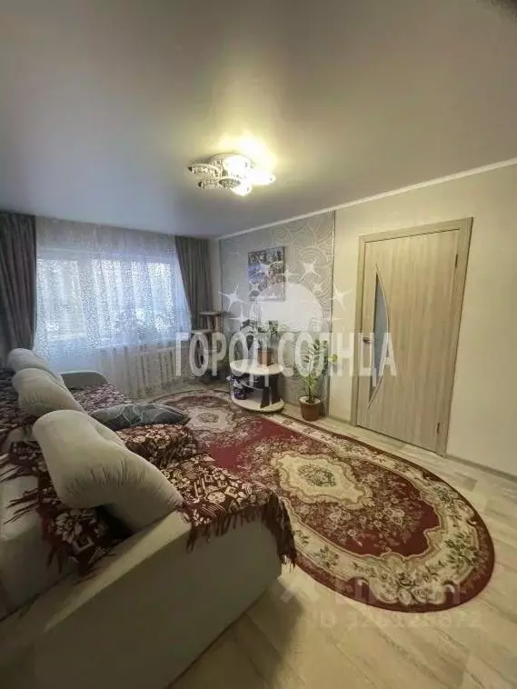 3-к кв. Омская область, Омск Городок Нефтяников мкр, ул. Круговая, 8А ... - Фото 2