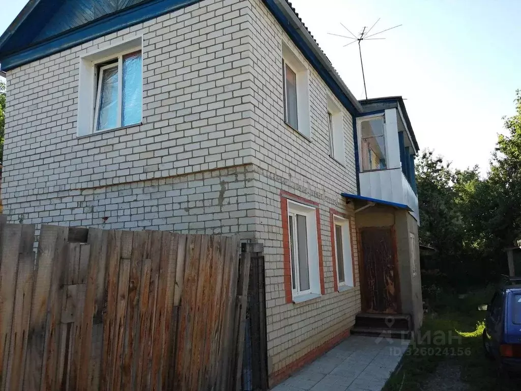 Дом в Саратовская область, Саратов ул. Имени В.Г. Рахова (97 м) - Фото 1