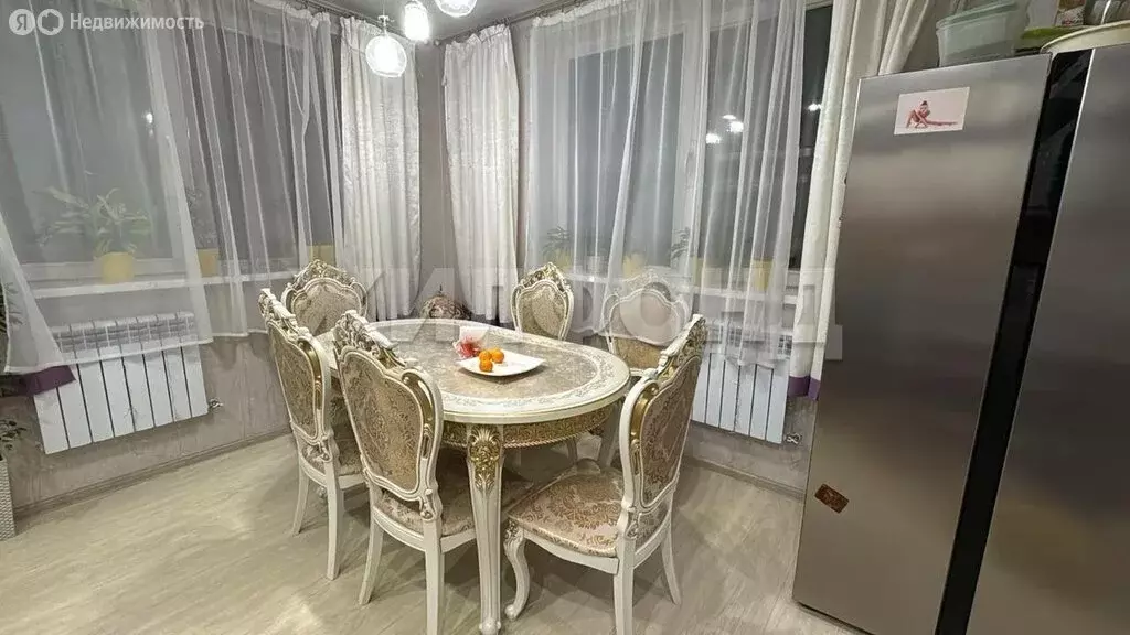 Дом в Новосибирск, улица Александра Ерёмина (211.5 м) - Фото 0