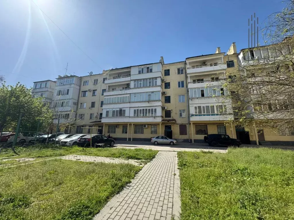 3-к кв. Чеченская республика, Грозный ул. Г.А. Угрюмова, 80 (56.3 м) - Фото 1