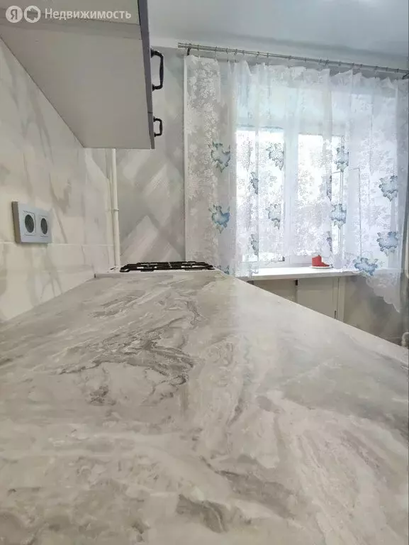 1-комнатная квартира: Калуга, улица Белинского, 6 (34 м) - Фото 2