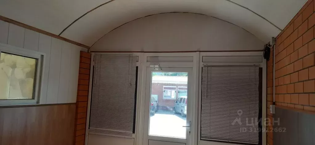 Помещение свободного назначения в Краснодарский край, Горячий Ключ ул. ... - Фото 0