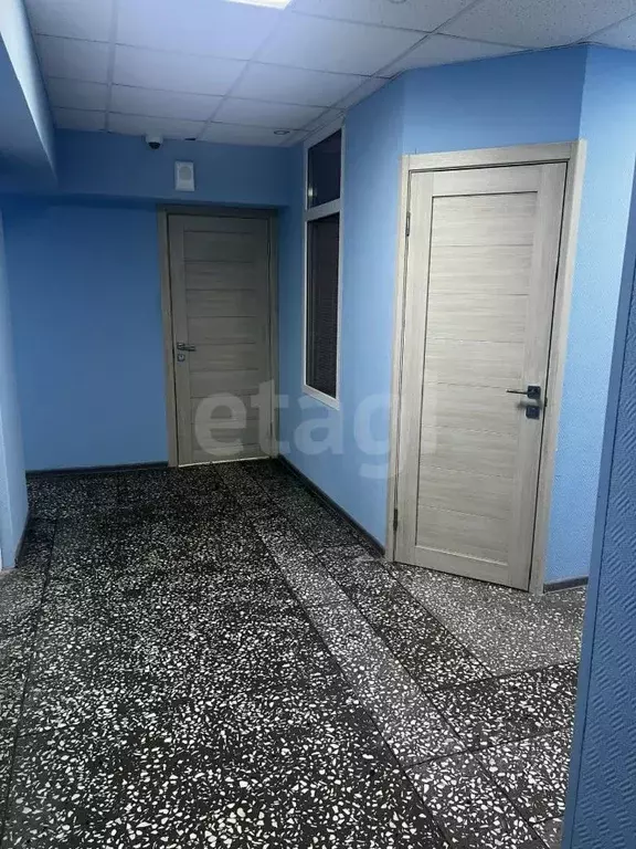 Офис в Ямало-Ненецкий АО, Ноябрьск просп. Мира, 78В (417 м) - Фото 1