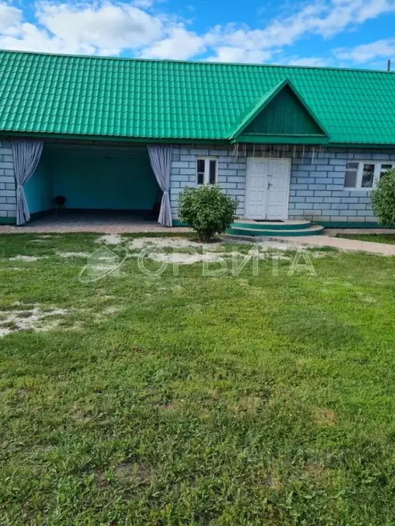 Дом в Тюменская область, Тюмень Нефтяников мкр, ул. Перова (155 м) - Фото 1