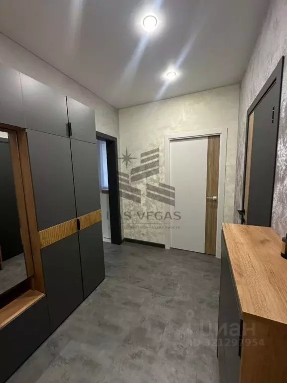 1-к кв. Санкт-Петербург ул. Парфеновская, 17 (43.0 м) - Фото 0