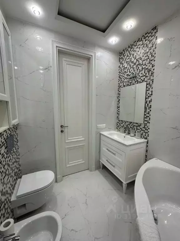 1-к кв. Москва ул. Толбухина, 13К1 (39.1 м) - Фото 0