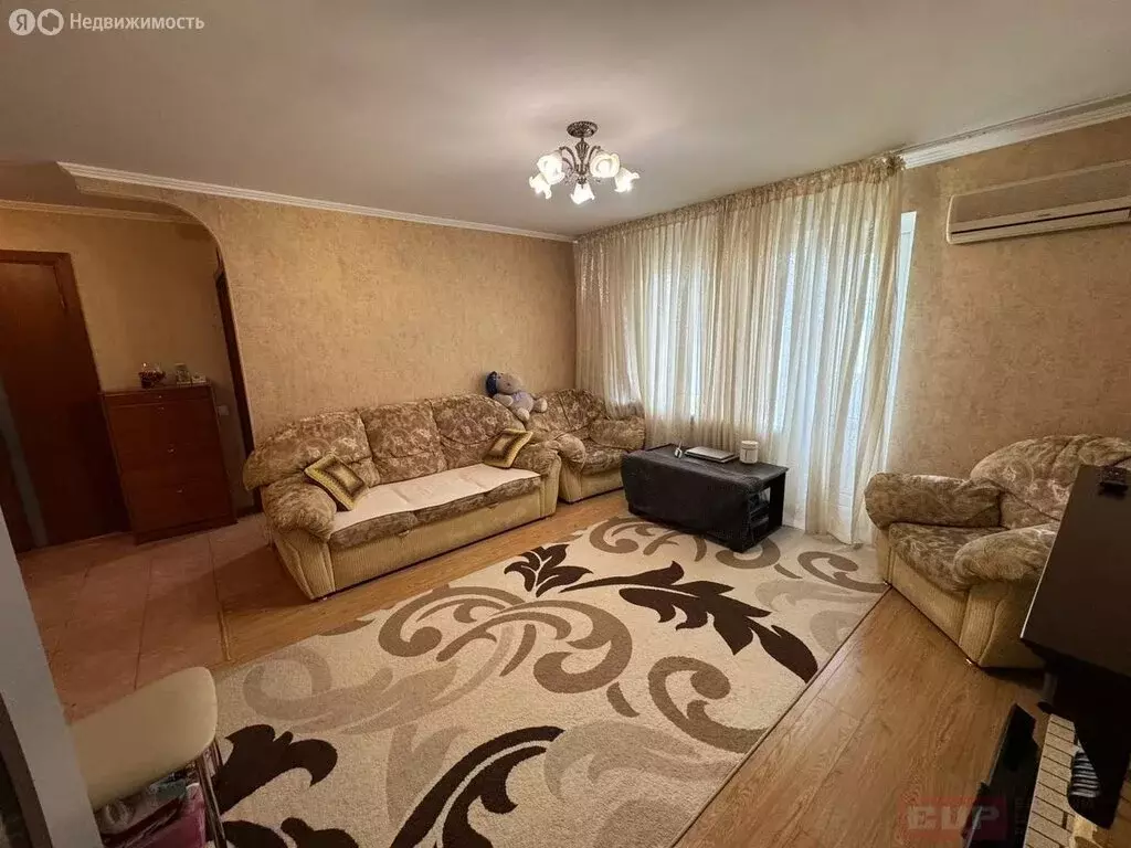 3-комнатная квартира: Новороссийск, улица Корницкого, 24 (66.5 м) - Фото 1