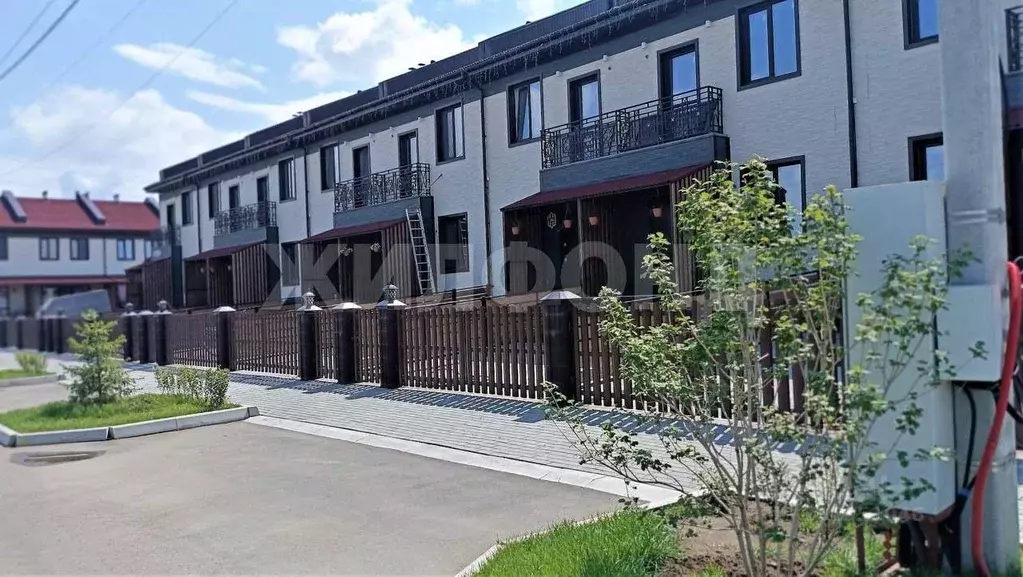 Таунхаус в Хакасия, Абакан Покровская ул., 23 (120 м) - Фото 2