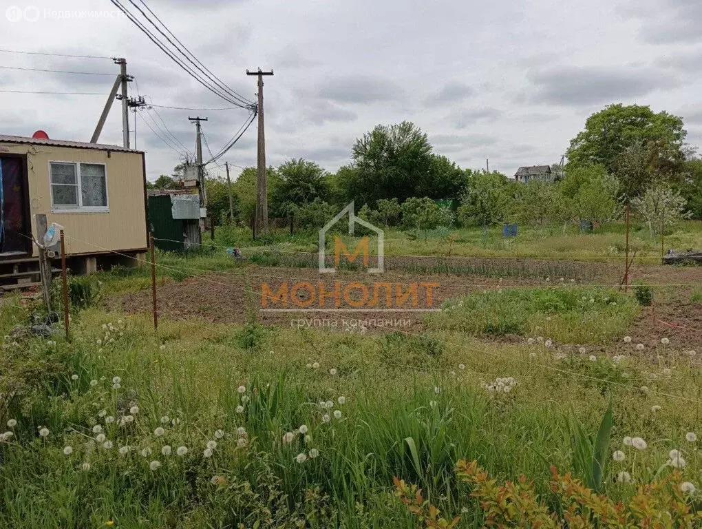 Участок в Черноморская, Красноармейская улица (10 м) - Фото 0