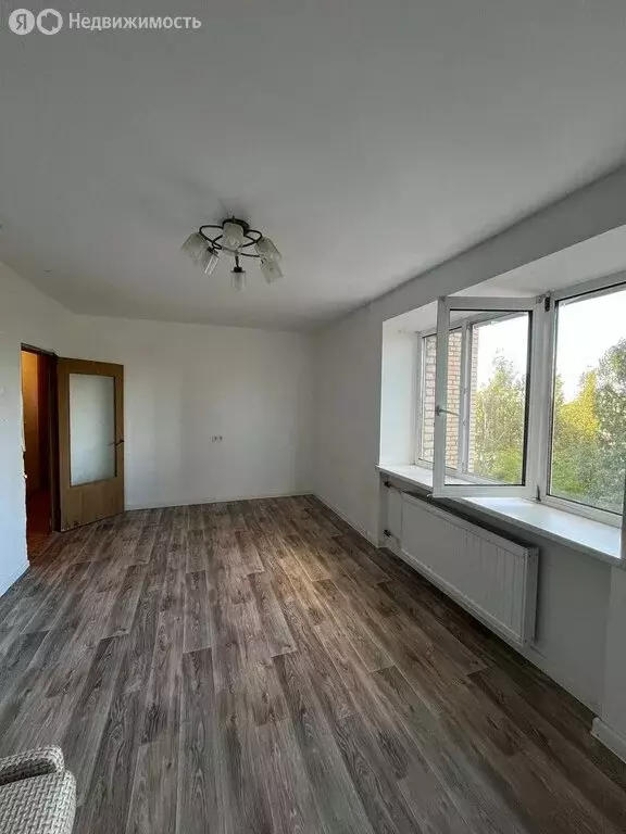 3-комнатная квартира: Санкт-Петербург, улица Коллонтай, 49 (68.7 м) - Фото 1